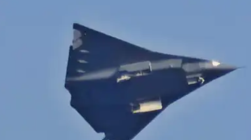 China’s new stealth fighter jet 